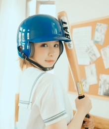 House of Holland丨原来把你们爱的流行点夸大这么显年轻